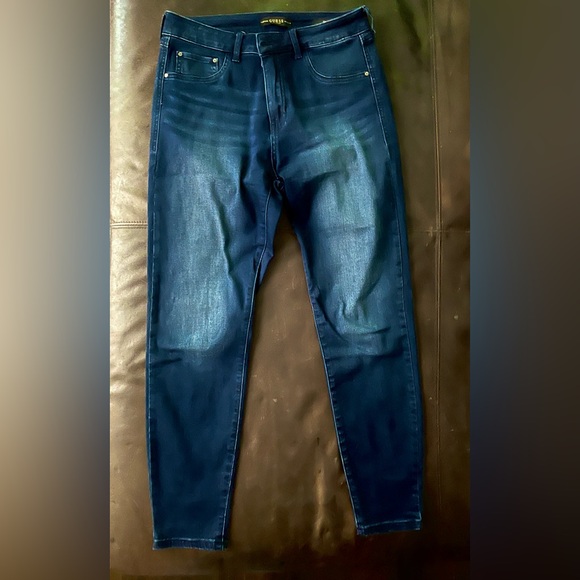 Guess 1981 Skinny Women’s Jeans size 30 - Picture 1 of 5